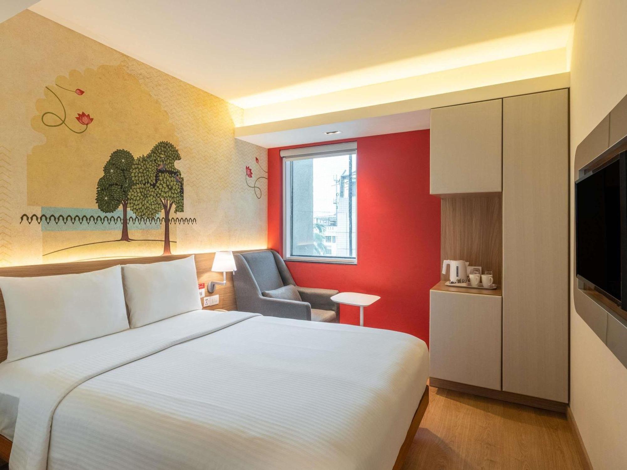 Ibis Mumbai Airport - An Accor Brand — Fotos 1